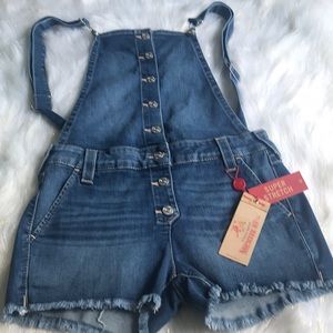 Purchased b4 learning she’s having a baby!😊